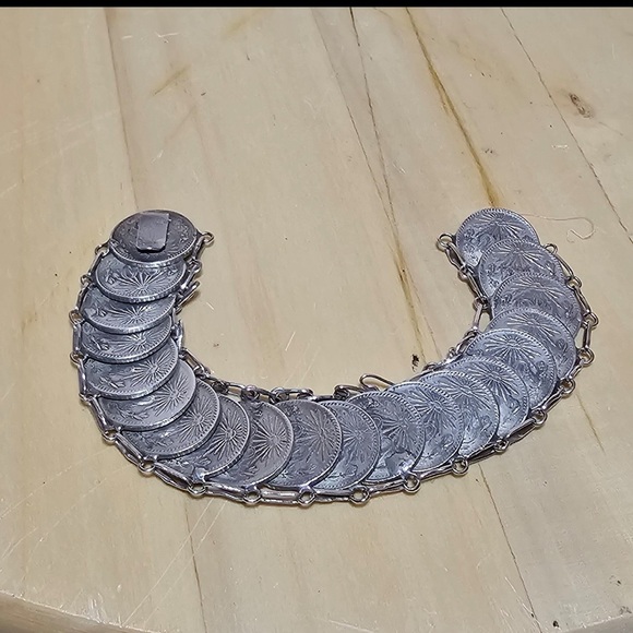 Mexico 20 Centavos .720 Silver Coin Bracelet 20 Coins Measures 8 In Weighs 71g - Picture 1 of 9